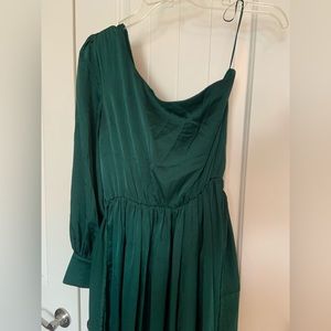 GREEN FLOOR LENGTH FORMAL DRESS / BRIDESMAIDS DRESS / WEDDING GUEST DRESS